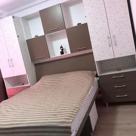 Criss Констанца